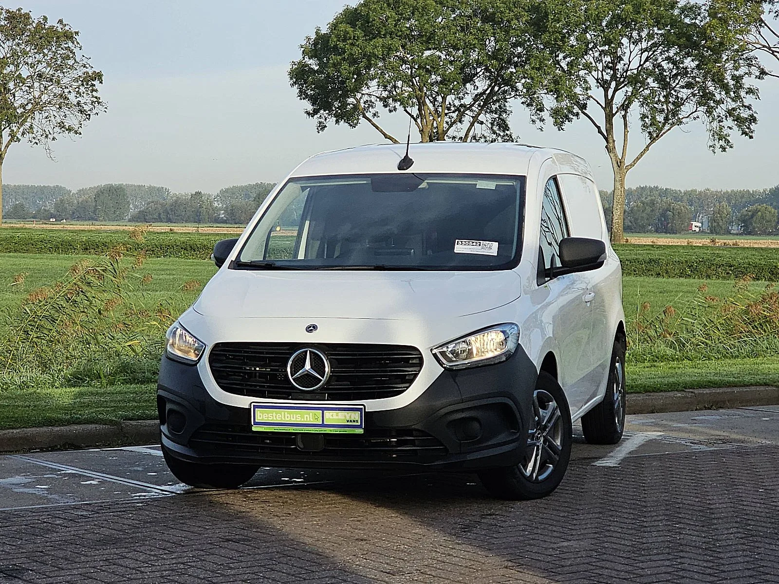 Mercedes-Benz Citan (2024) — foto 1
