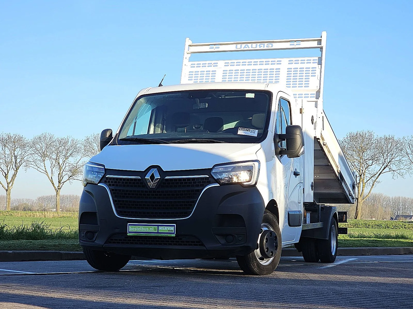 Renault Master (2023) — foto 1