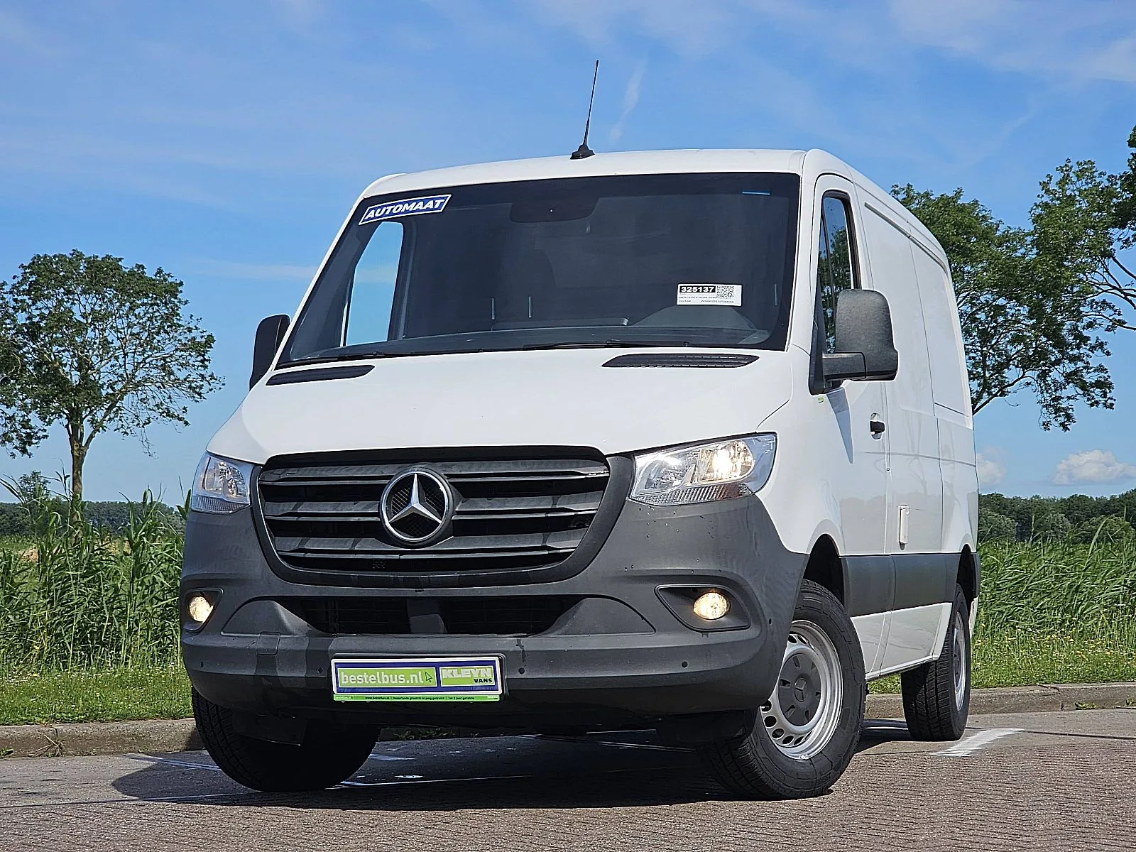 Mercedes-Benz Sprinter (2021) — foto 1