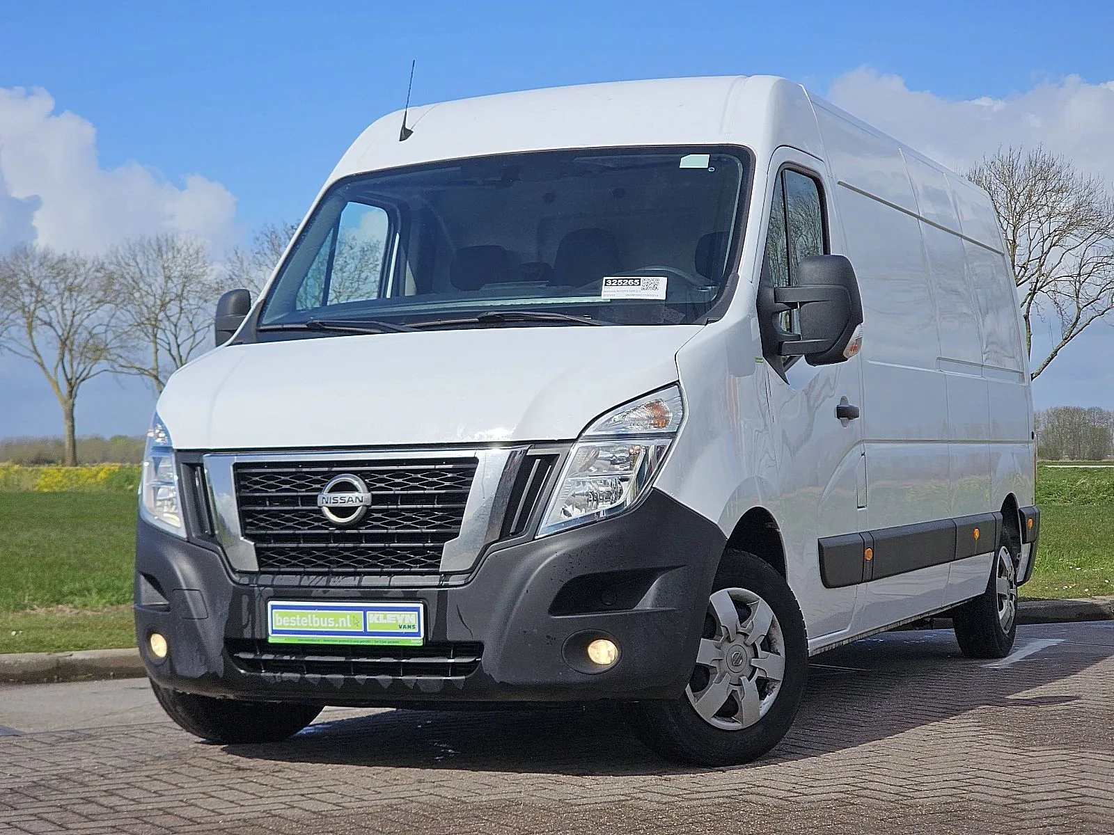 Nissan Interstar (2023) — foto 1