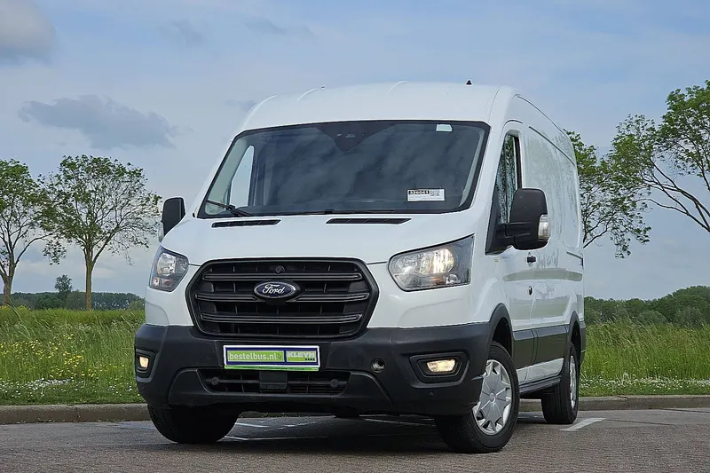 Ford Transit (2023)