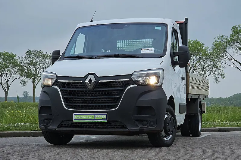 Renault Master (2023)
