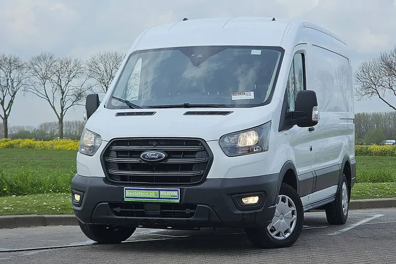 Ford Transit (2023)
