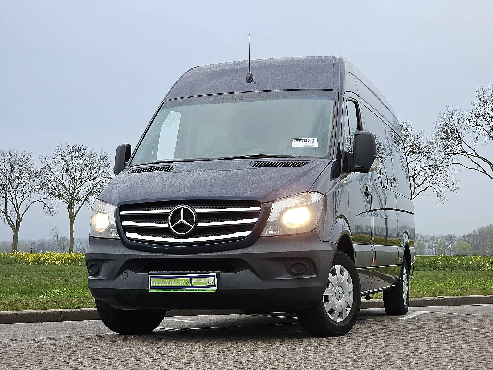 Mercedes-Benz Sprinter (2016) — foto 1