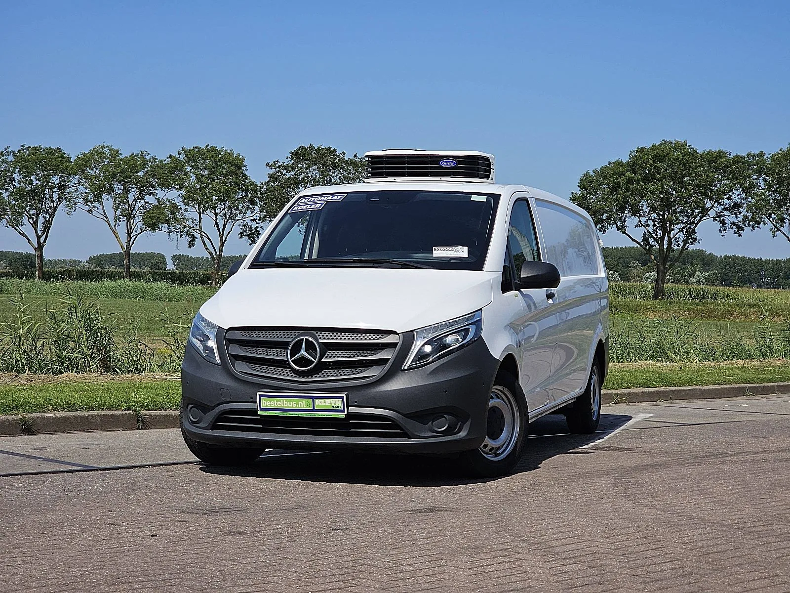 Mercedes-Benz Vito (2022) — foto 1