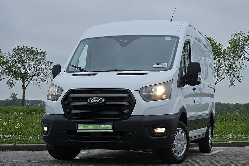 Ford Transit (2023)
