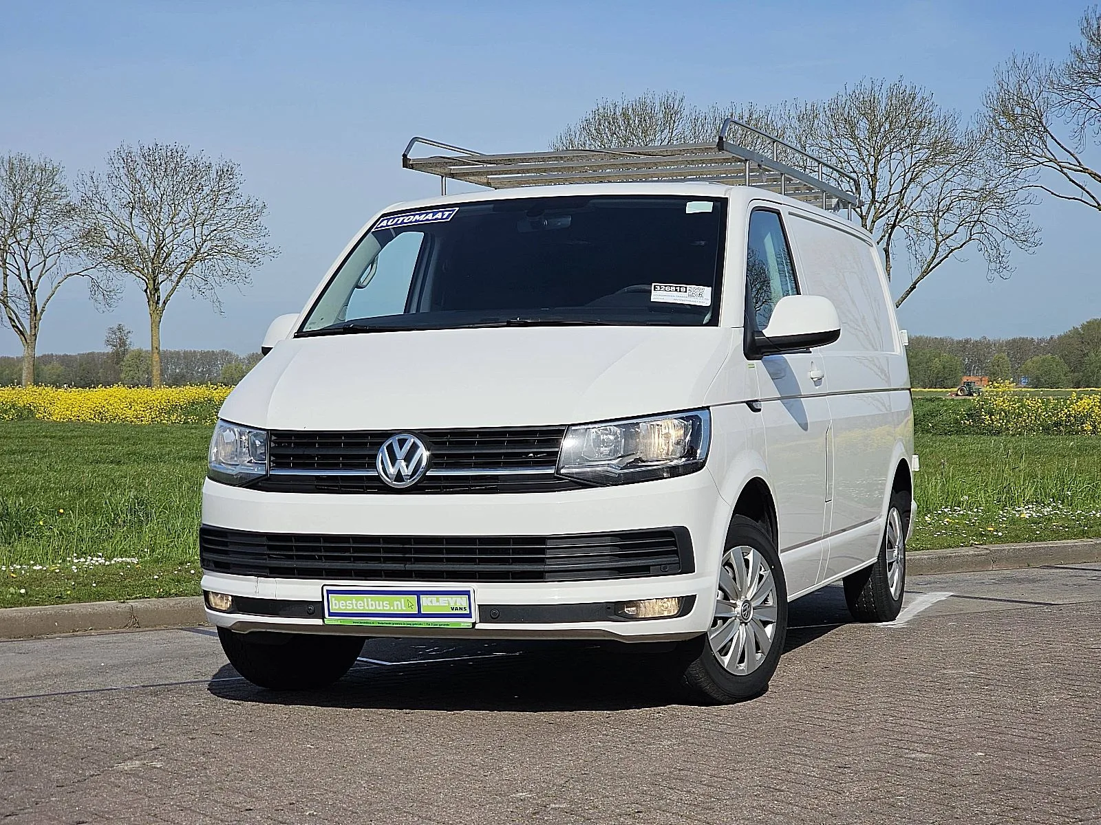 Volkswagen Transporter (2017) — foto 1