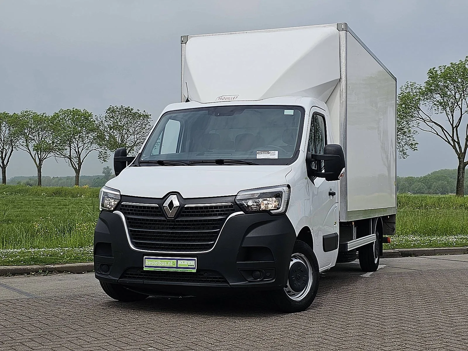 Renault Master (2023) — foto 1