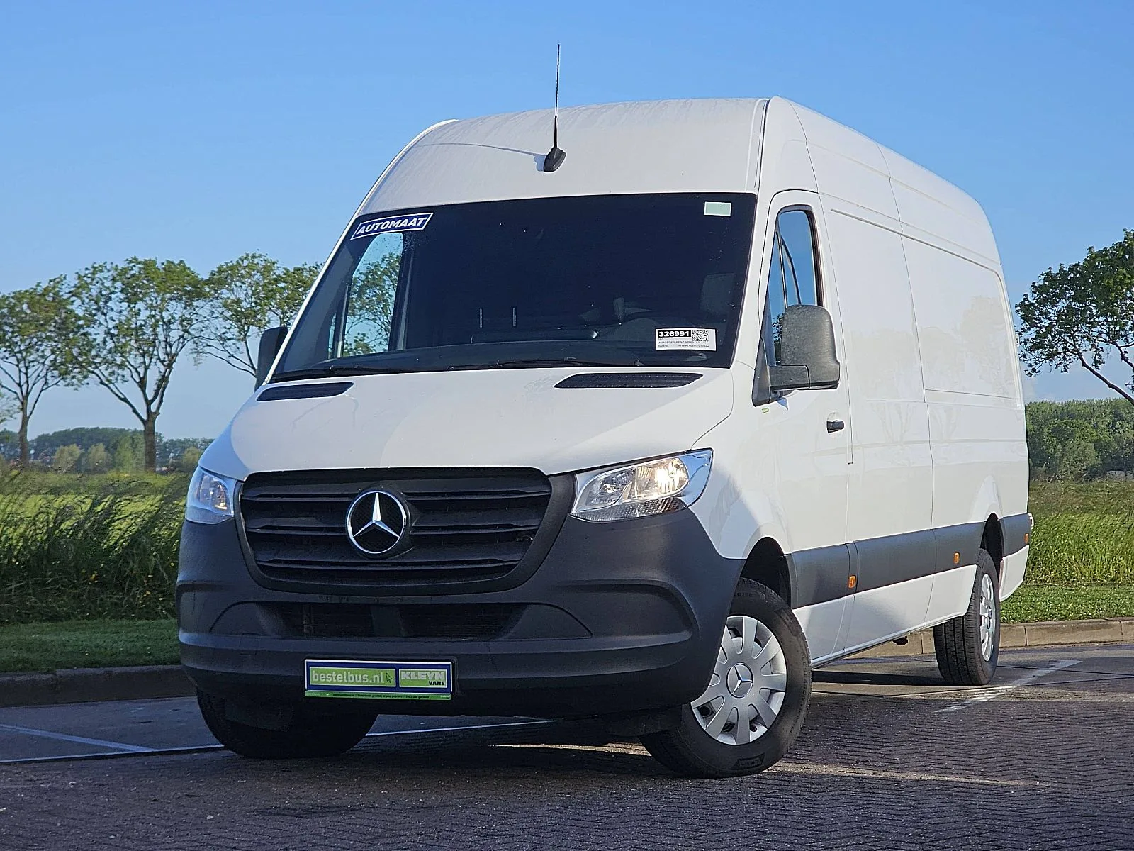 Mercedes-Benz Sprinter (2022) — foto 1