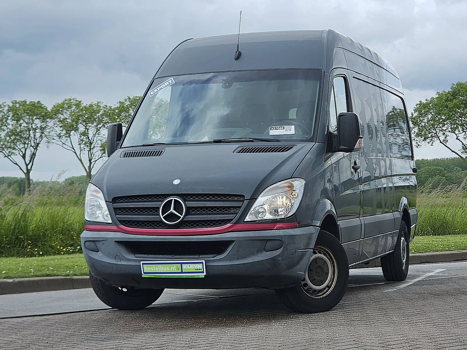 Mercedes-Benz Sprinter (2012) — foto 1