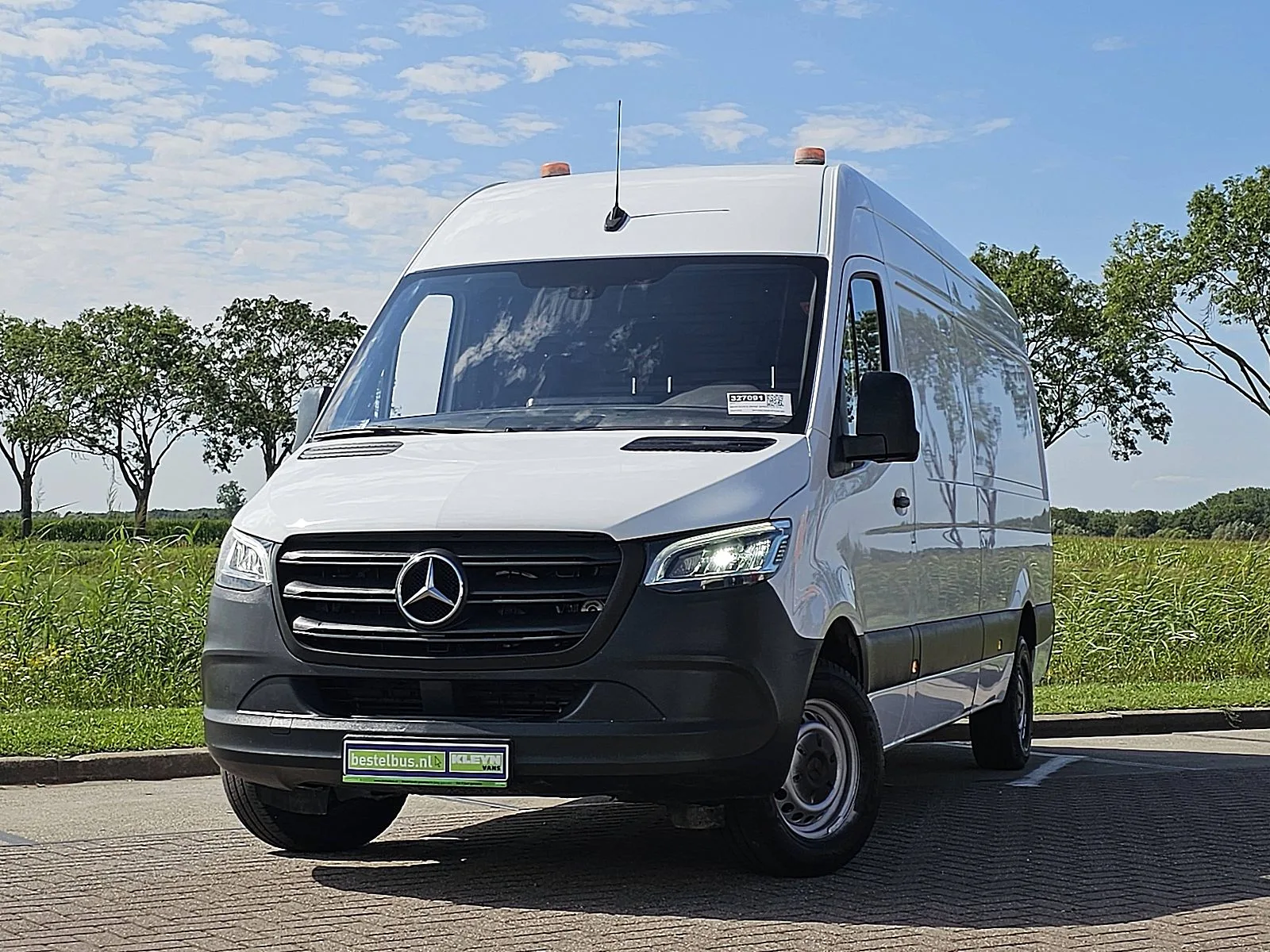 Mercedes-Benz Sprinter (2021) — foto 1