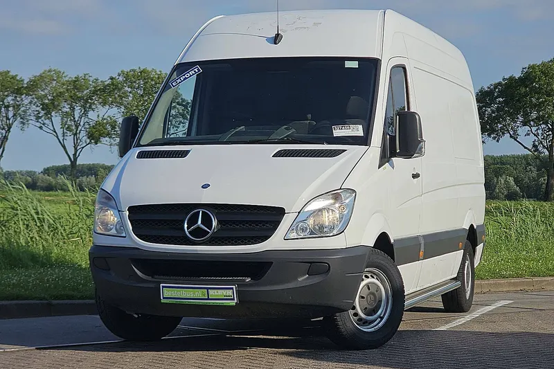 Mercedes-Benz Sprinter (2012)