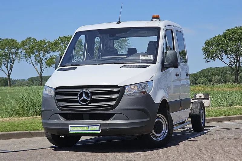 Mercedes-Benz Sprinter (2023)