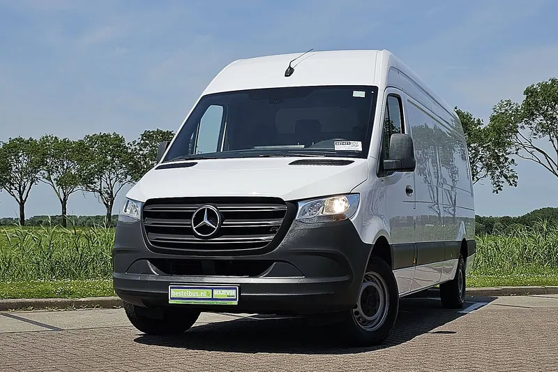 Mercedes-Benz Sprinter (2022)