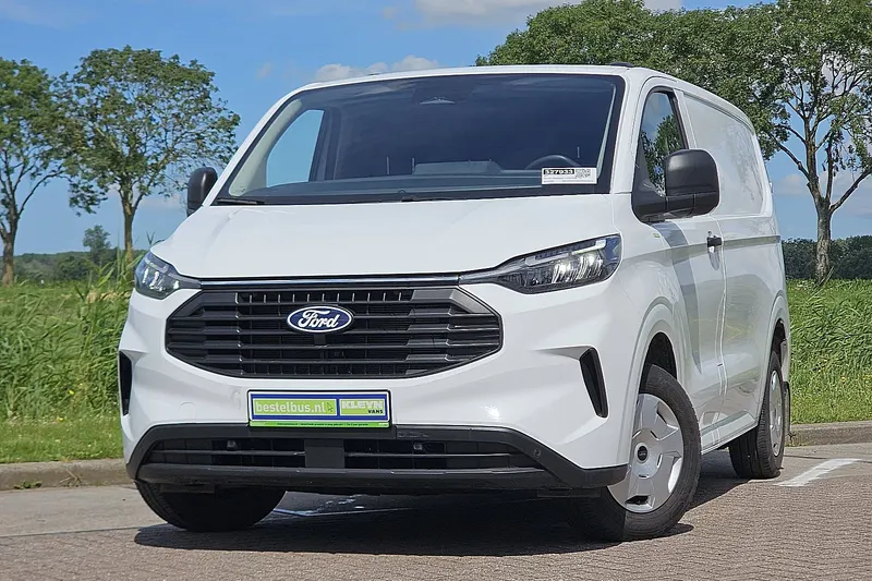 Ford Transit (2024)