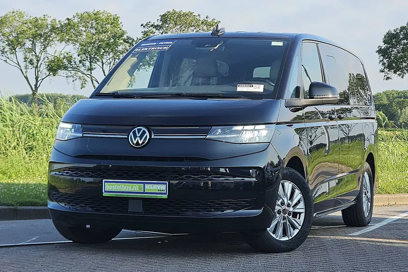 Volkswagen Multivan (2023)