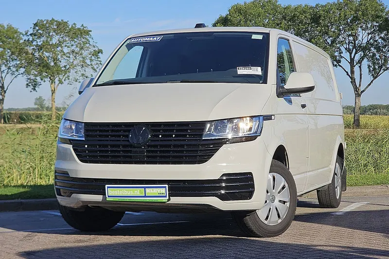Volkswagen Transporter (2024)