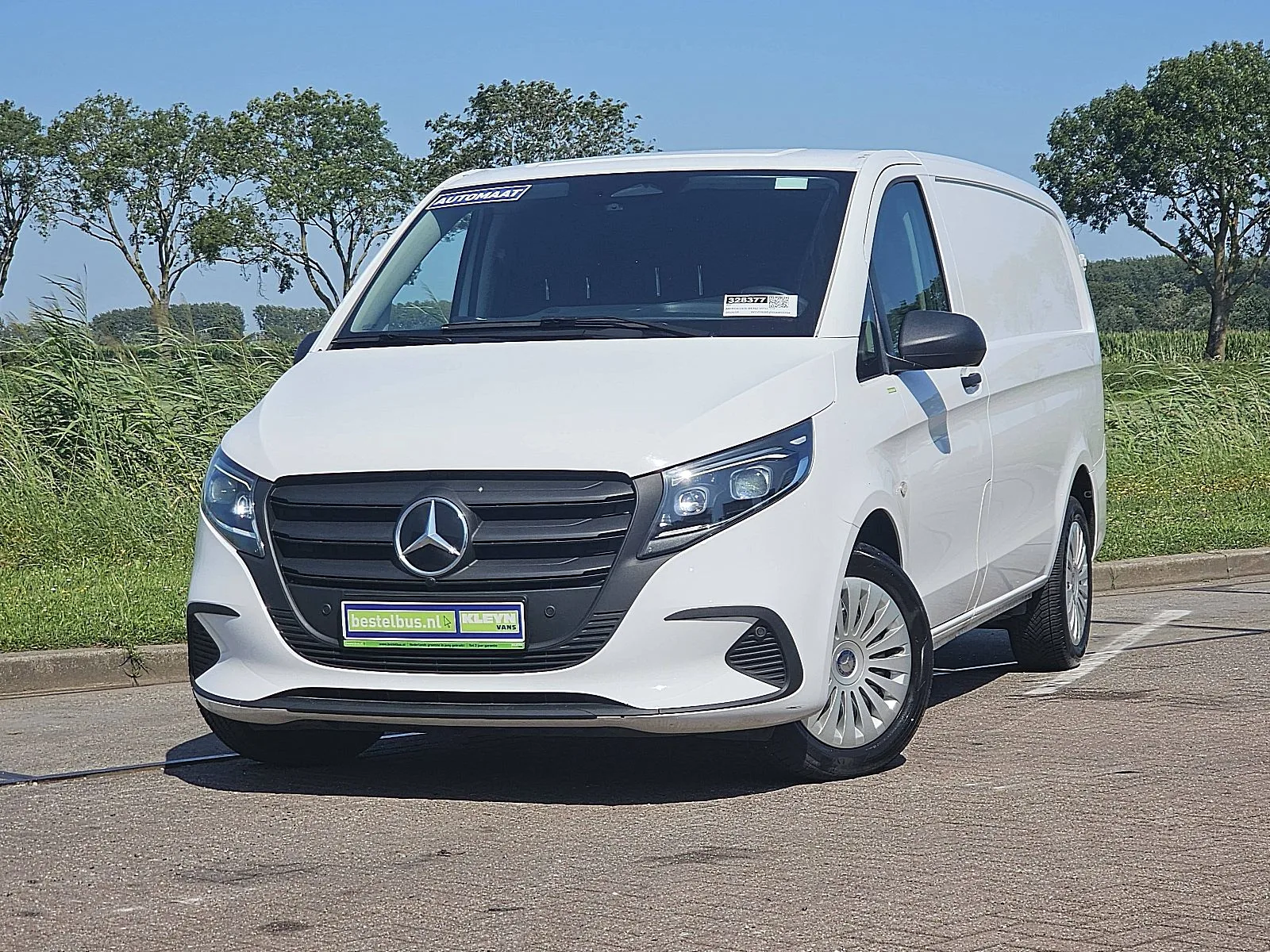 Mercedes-Benz Vito (2024) — foto 1