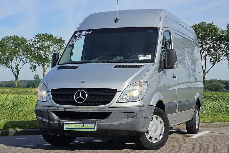 Mercedes-Benz Sprinter (2011)