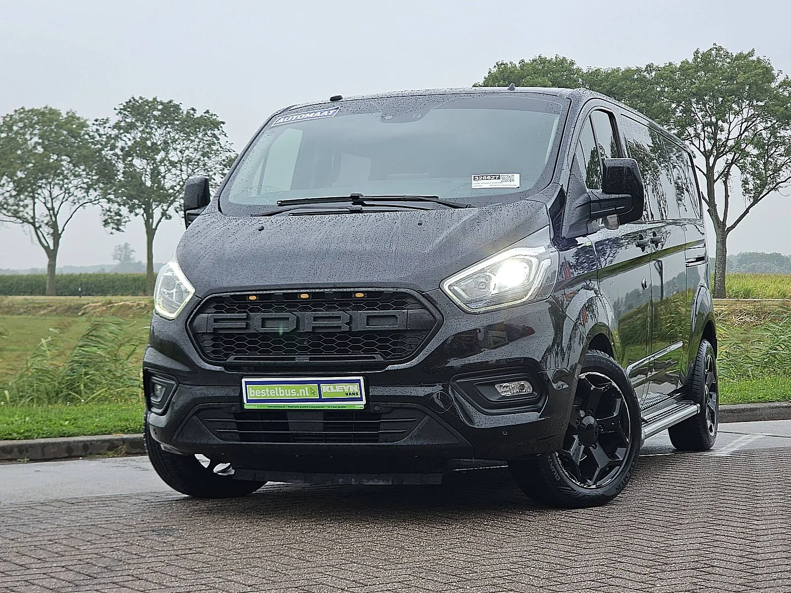 Ford Transit (2019) — foto 1