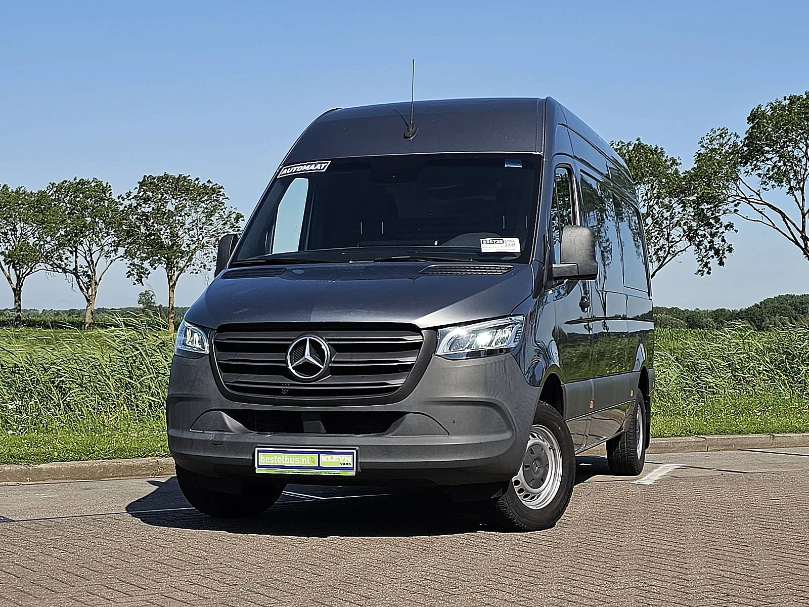 Mercedes-Benz Sprinter (2021) — foto 1
