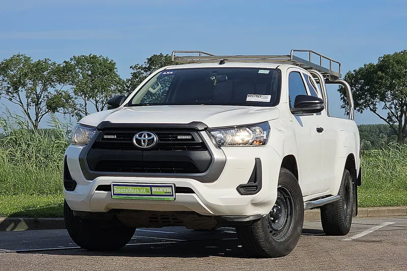 Toyota Hi-Lux (2021)