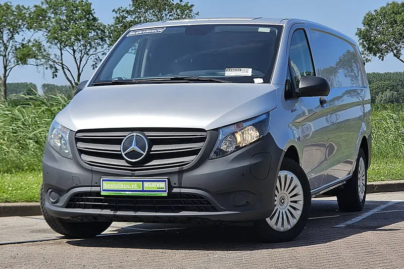Mercedes-Benz eVito (2024)