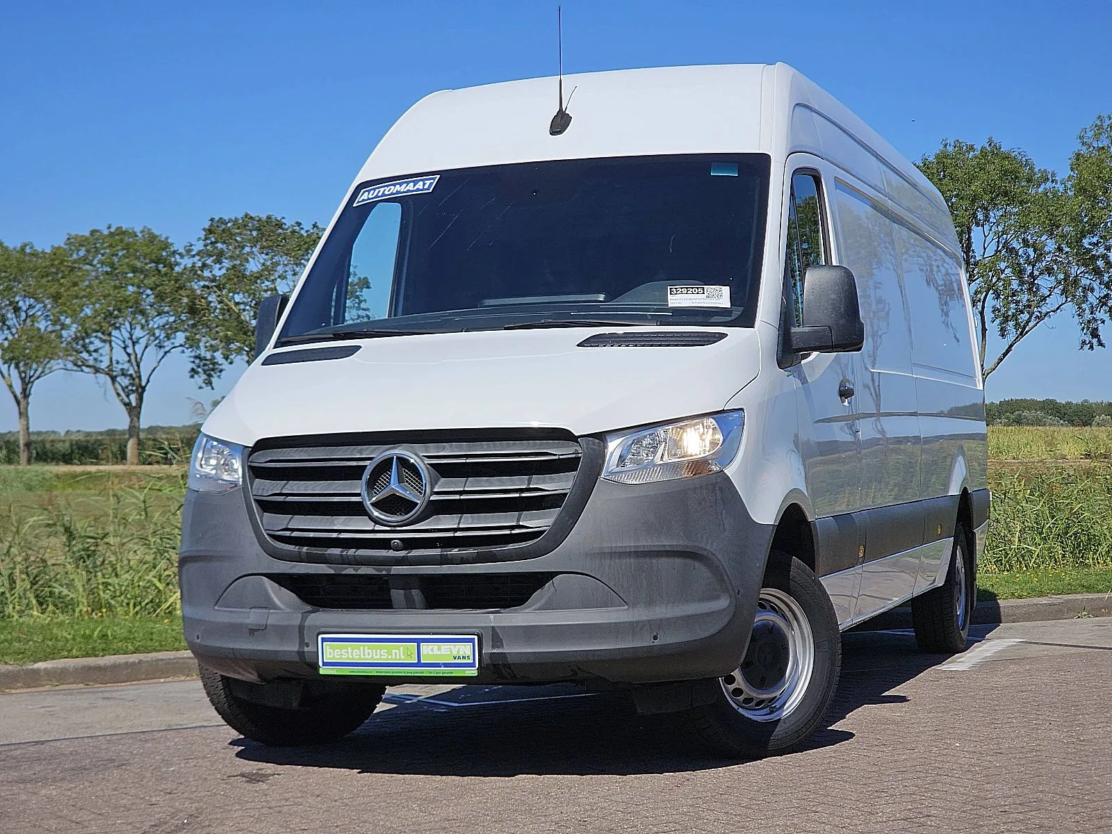 Mercedes-Benz Sprinter (2021) — foto 1
