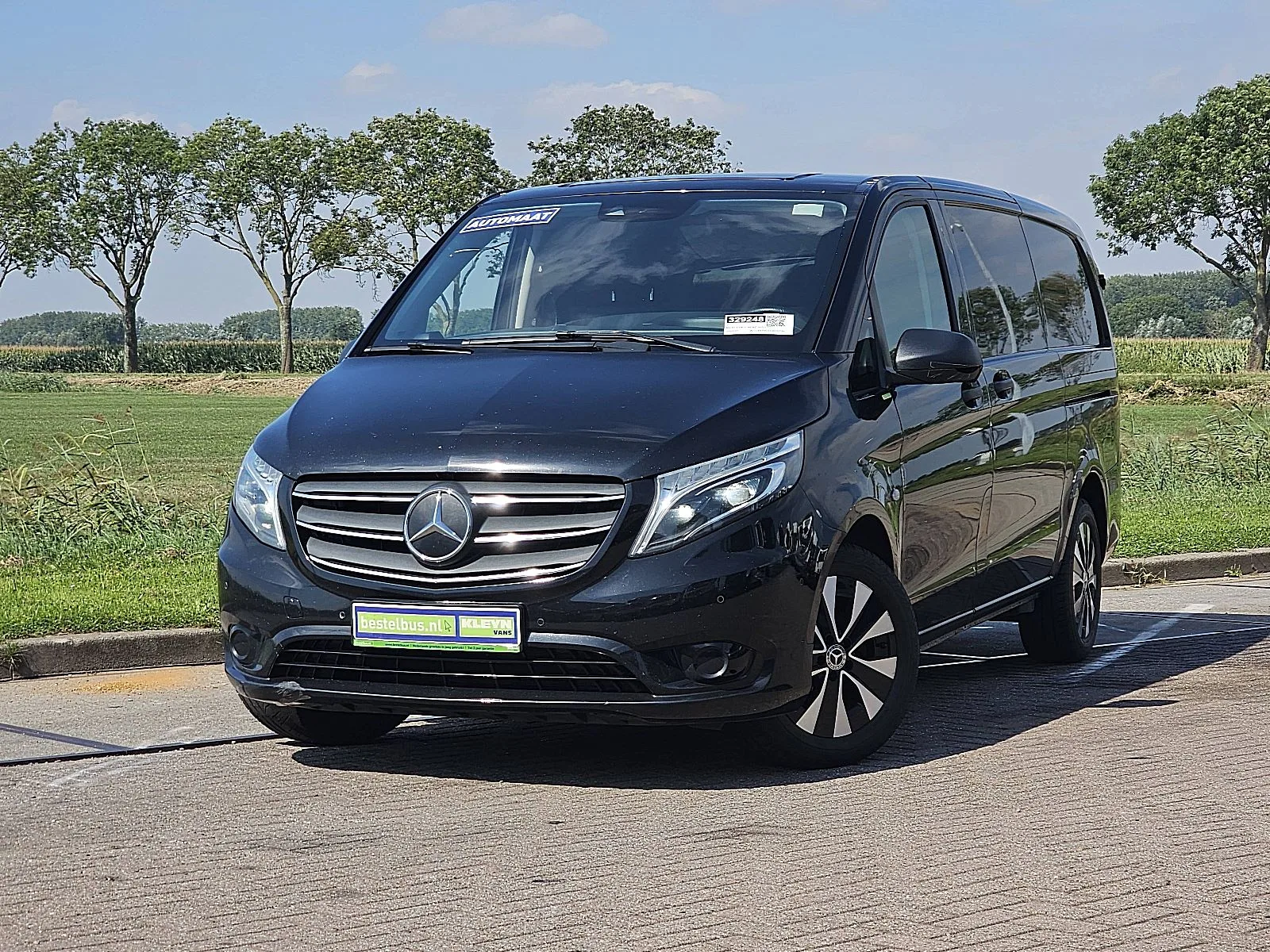 Mercedes-Benz Vito (2021) — foto 1
