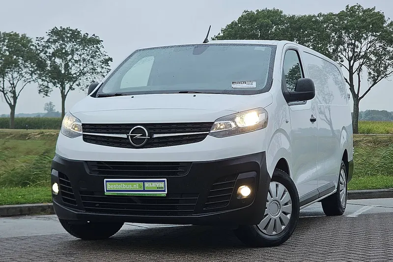 Opel Vivaro (2021)