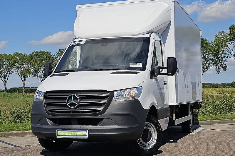 Mercedes-Benz Sprinter (2022)