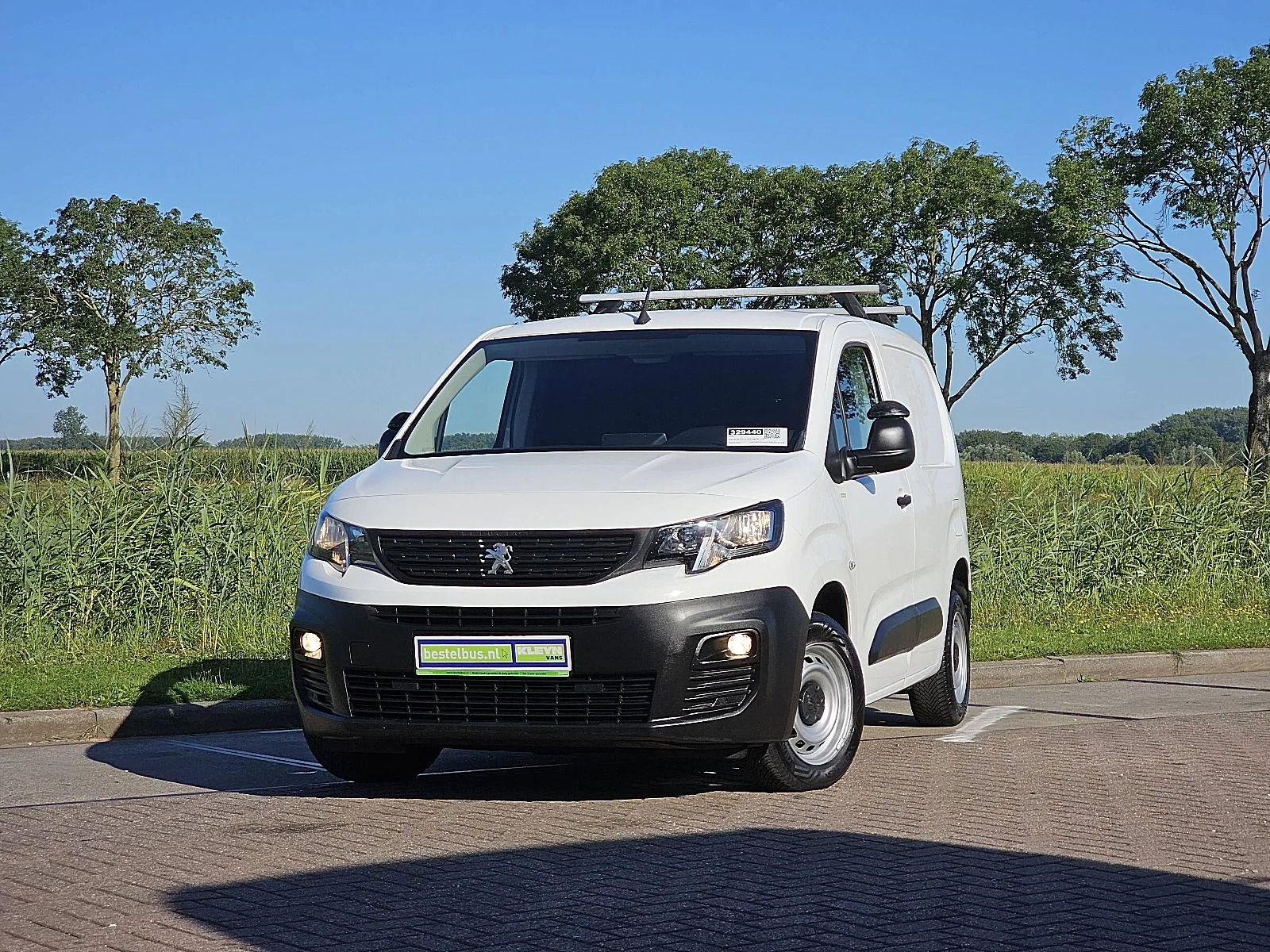 Peugeot Partner (2021) — foto 1