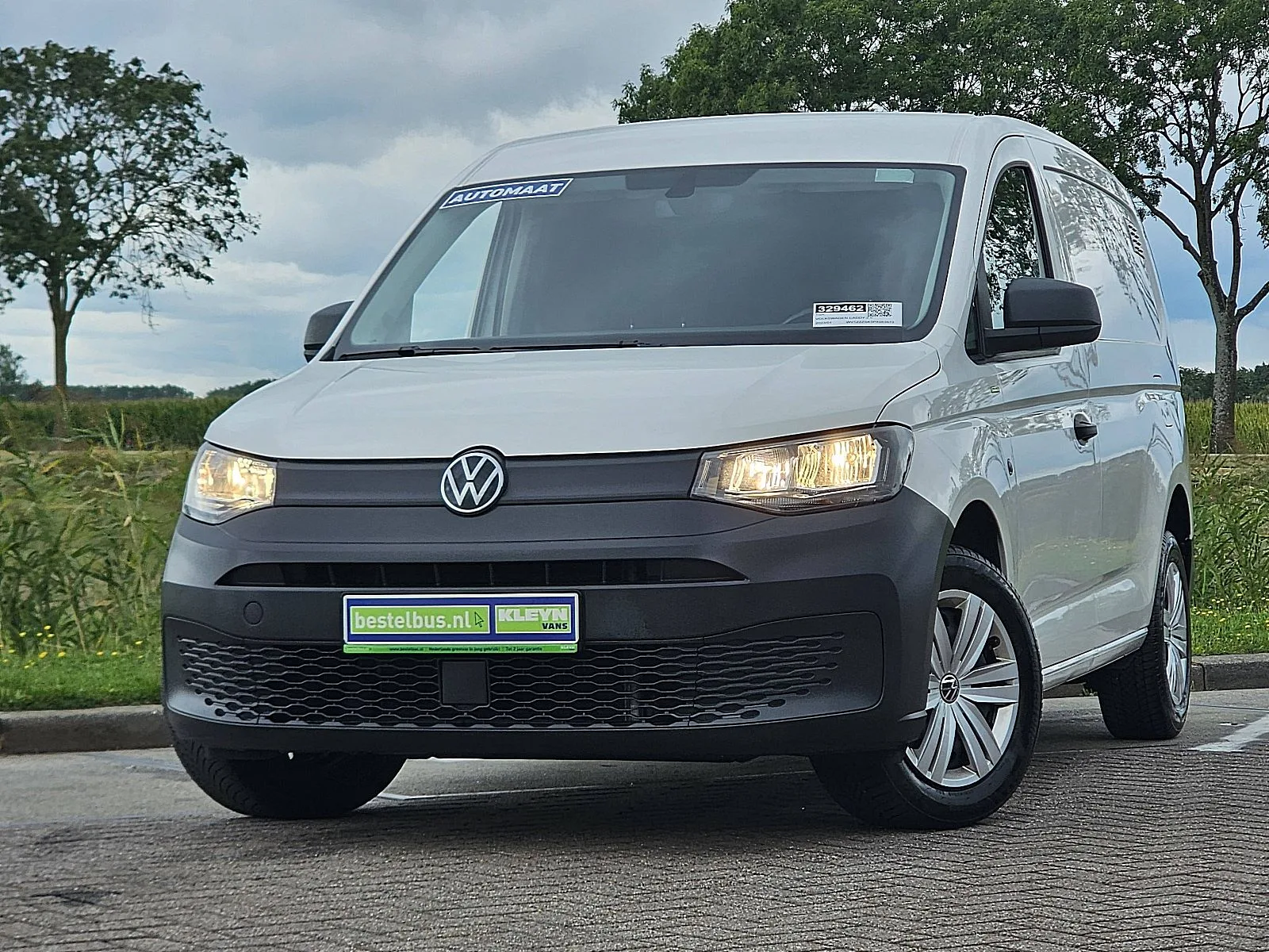 Volkswagen Caddy (2023) — foto 1