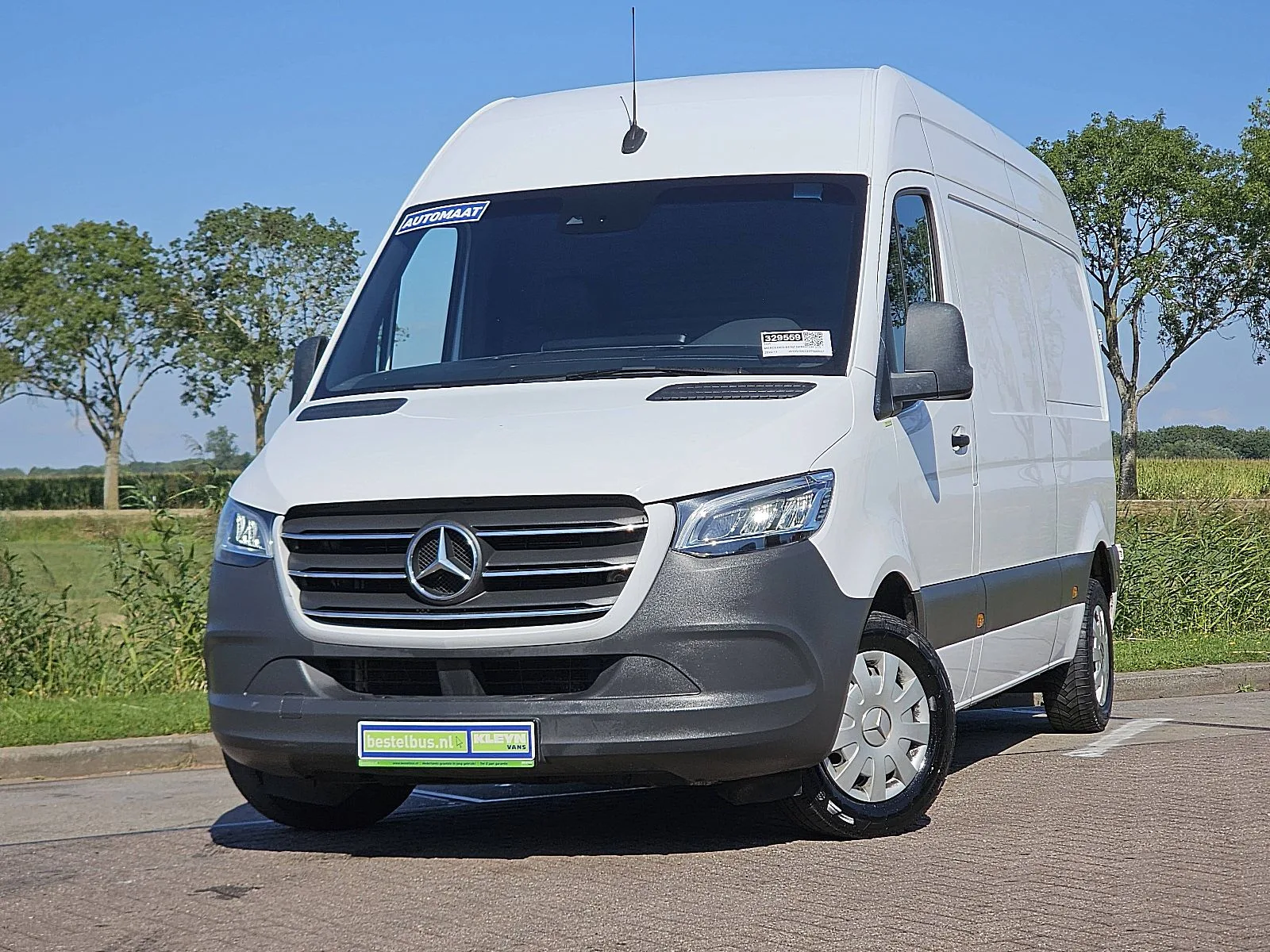 Mercedes-Benz Sprinter (2022) — foto 1