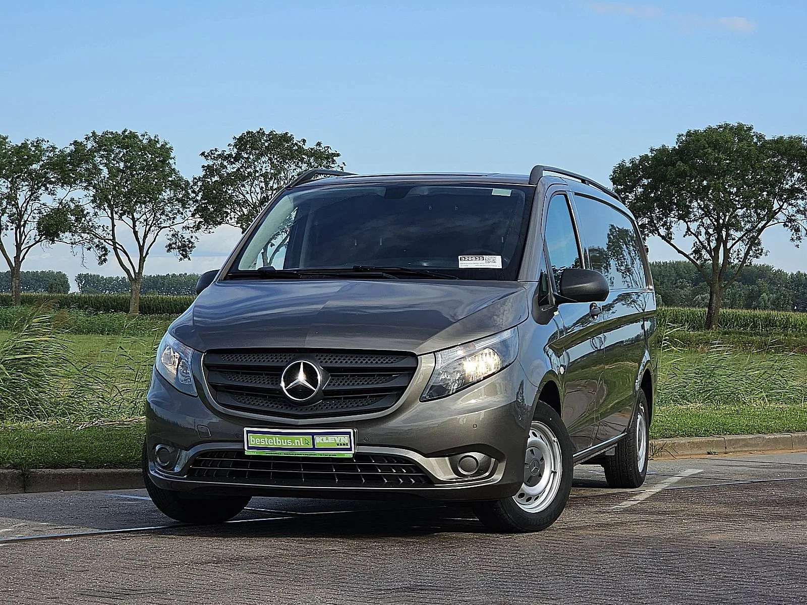 Mercedes-Benz Vito (2017) — foto 1