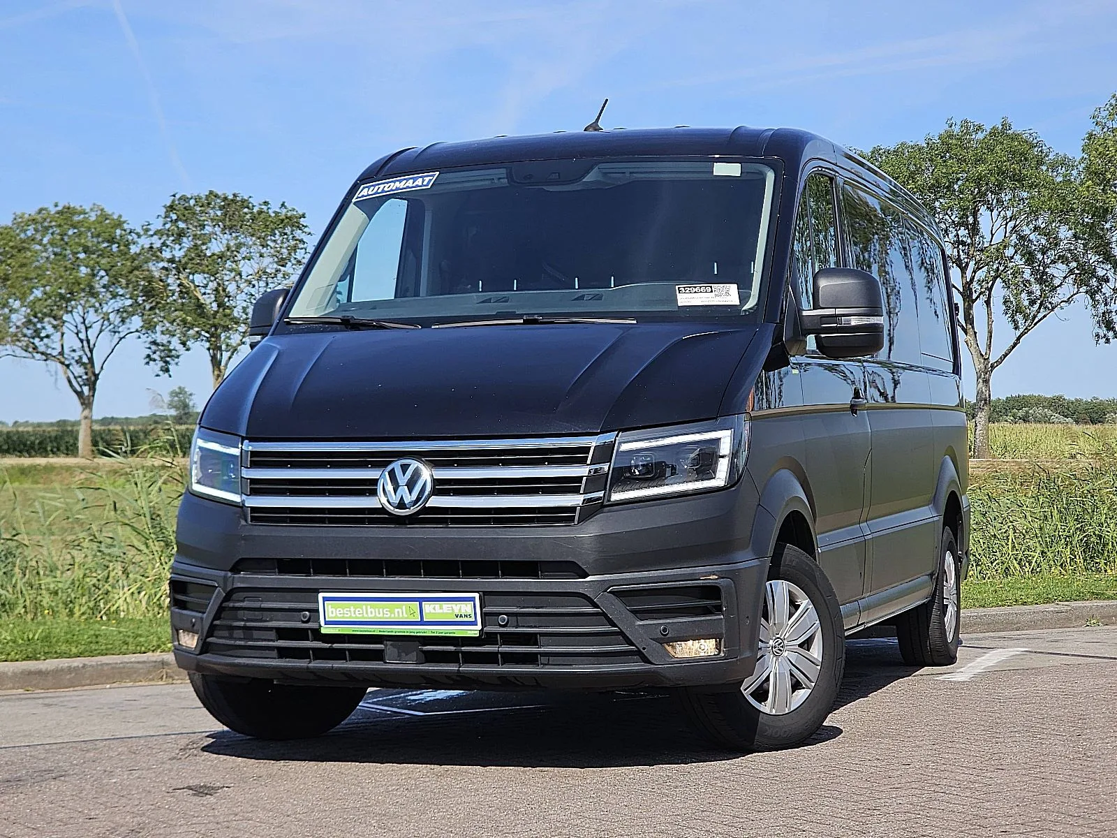 Volkswagen Crafter (2019) — foto 1