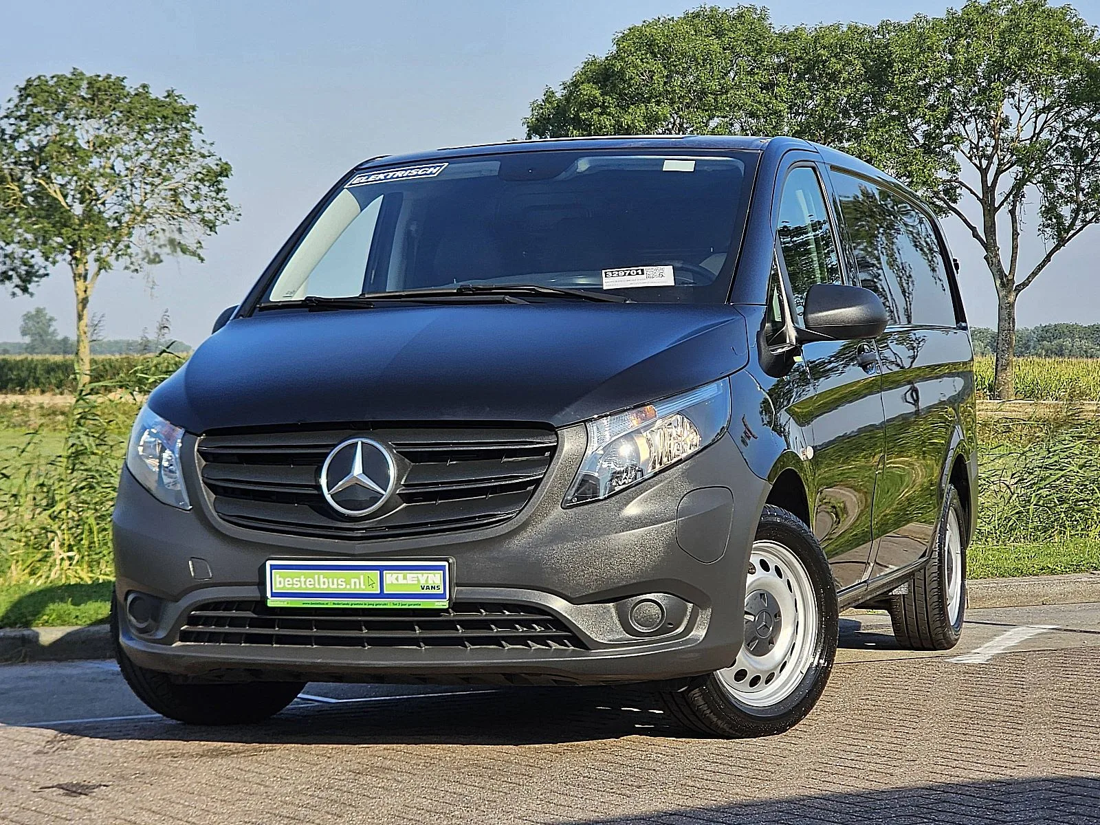 Mercedes-Benz eVito (2023) — foto 1