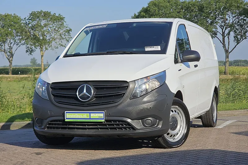 Mercedes-Benz eVito (2024)