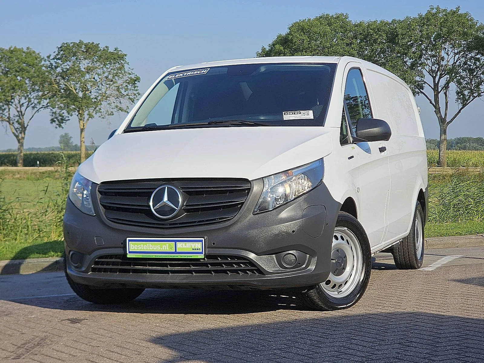 Mercedes-Benz eVito (2024) — foto 1