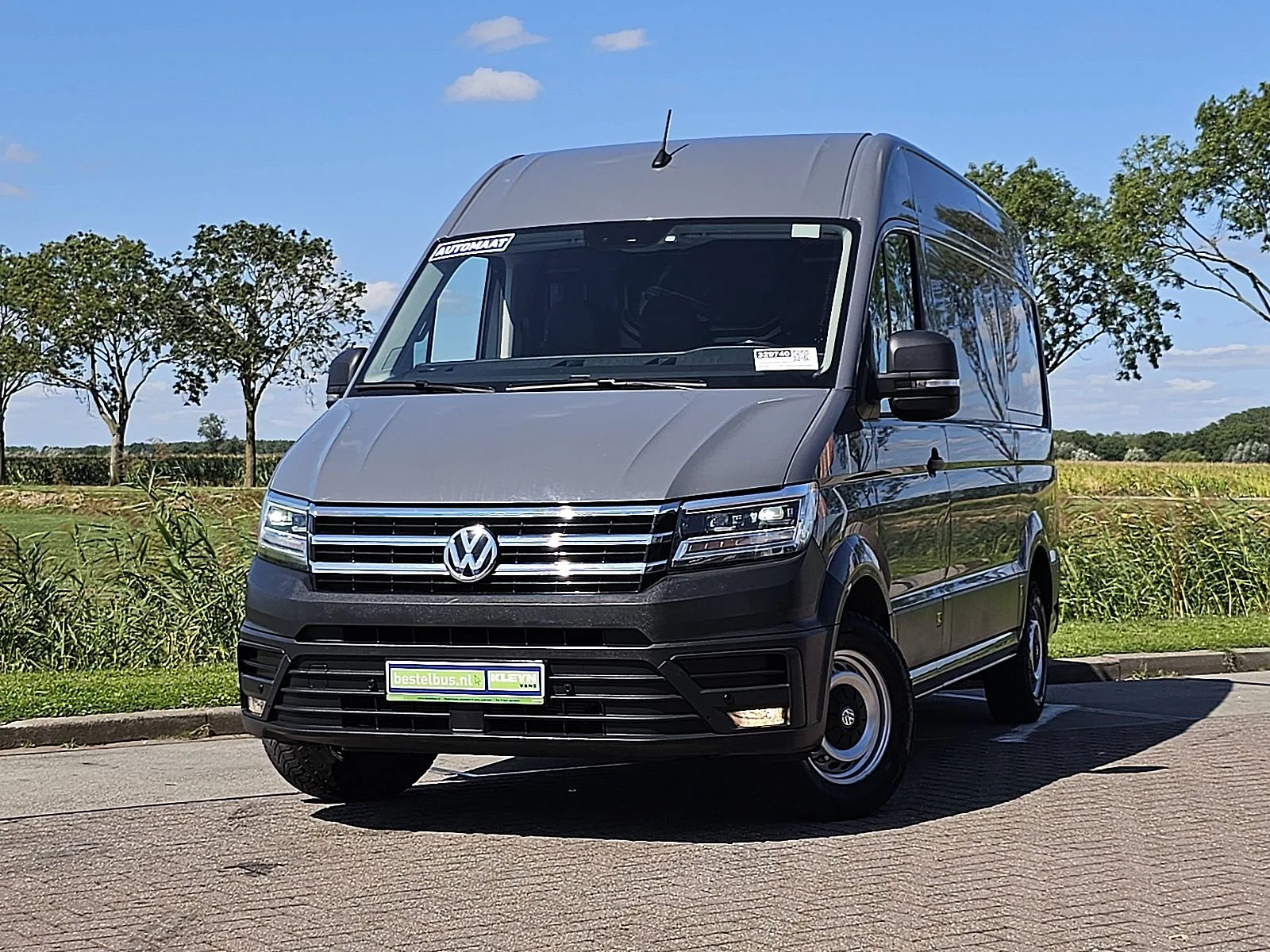 Volkswagen Crafter (2022) — foto 1