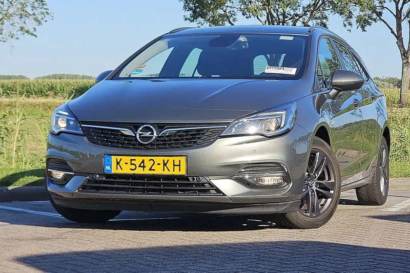 Opel Astra (2021)