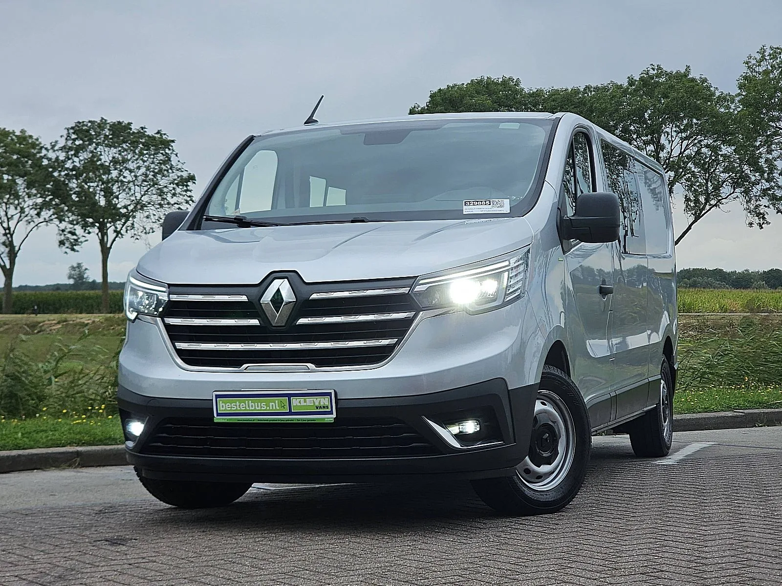 Renault Trafic (2022) — foto 1