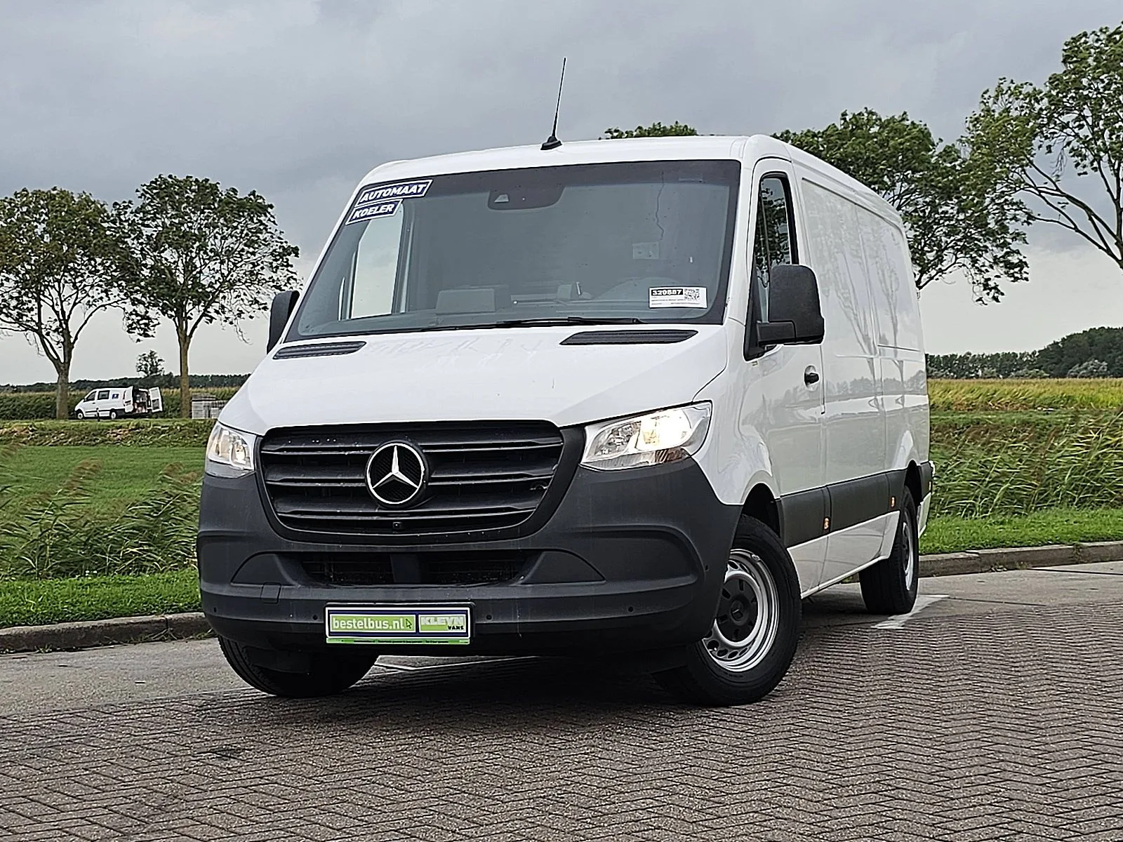 Mercedes-Benz Sprinter (2022) — foto 1
