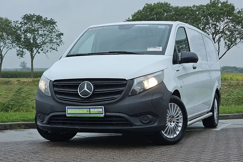 Mercedes-Benz eVito (2022)