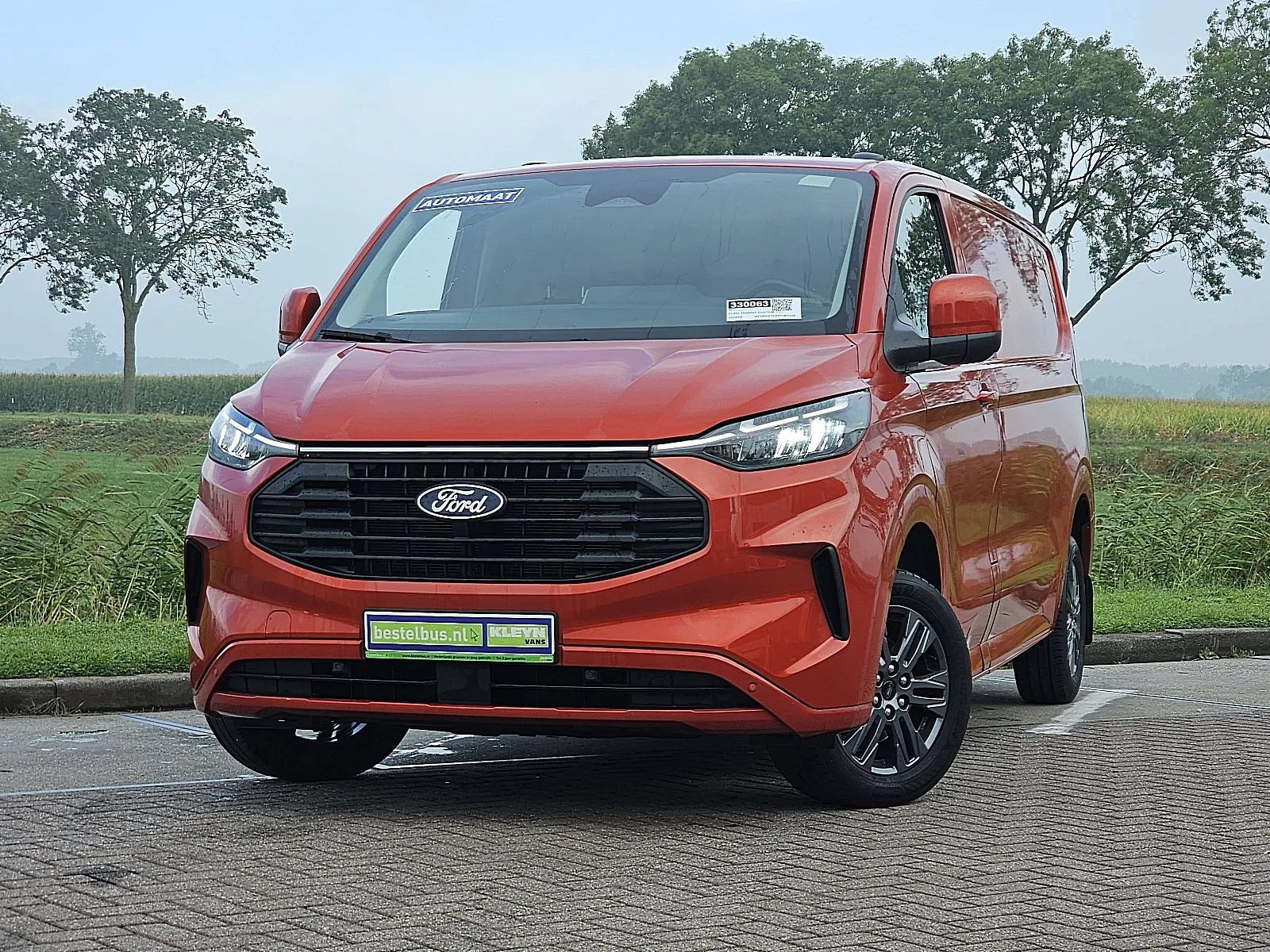 Ford Transit (2024) — foto 1