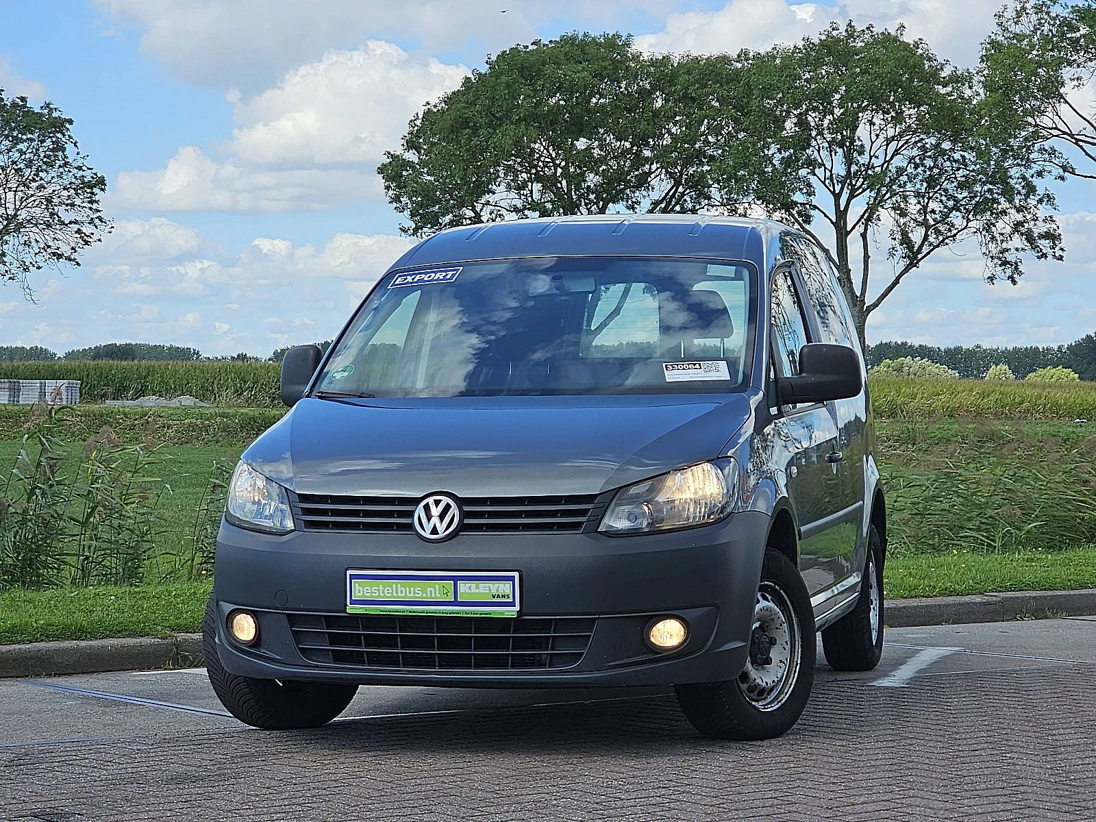 Volkswagen Caddy (2014) — foto 1