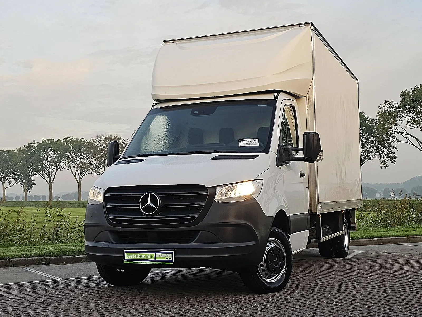 Mercedes-Benz Sprinter (2021) — foto 1