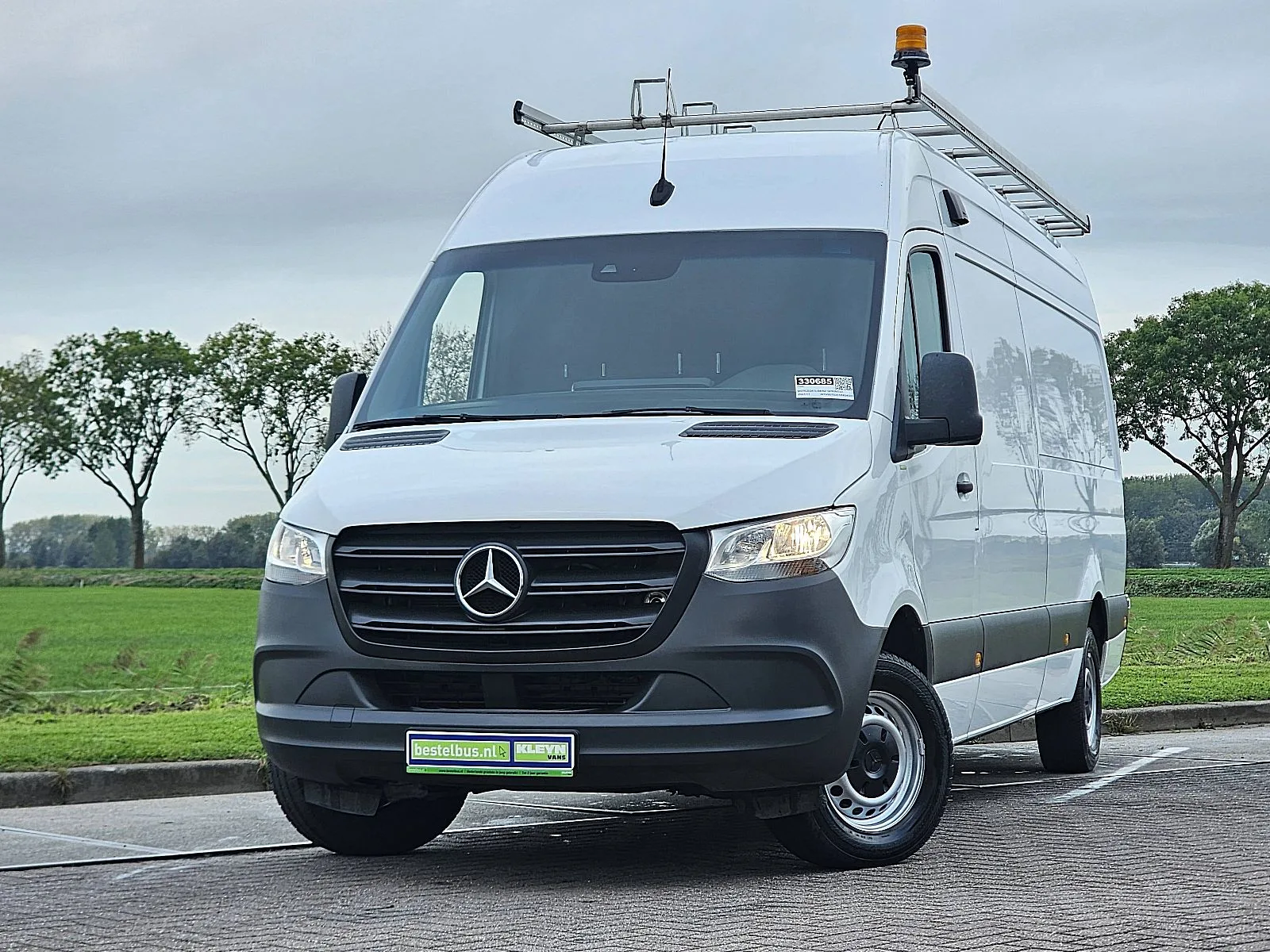 Mercedes-Benz Sprinter (2021) — foto 1