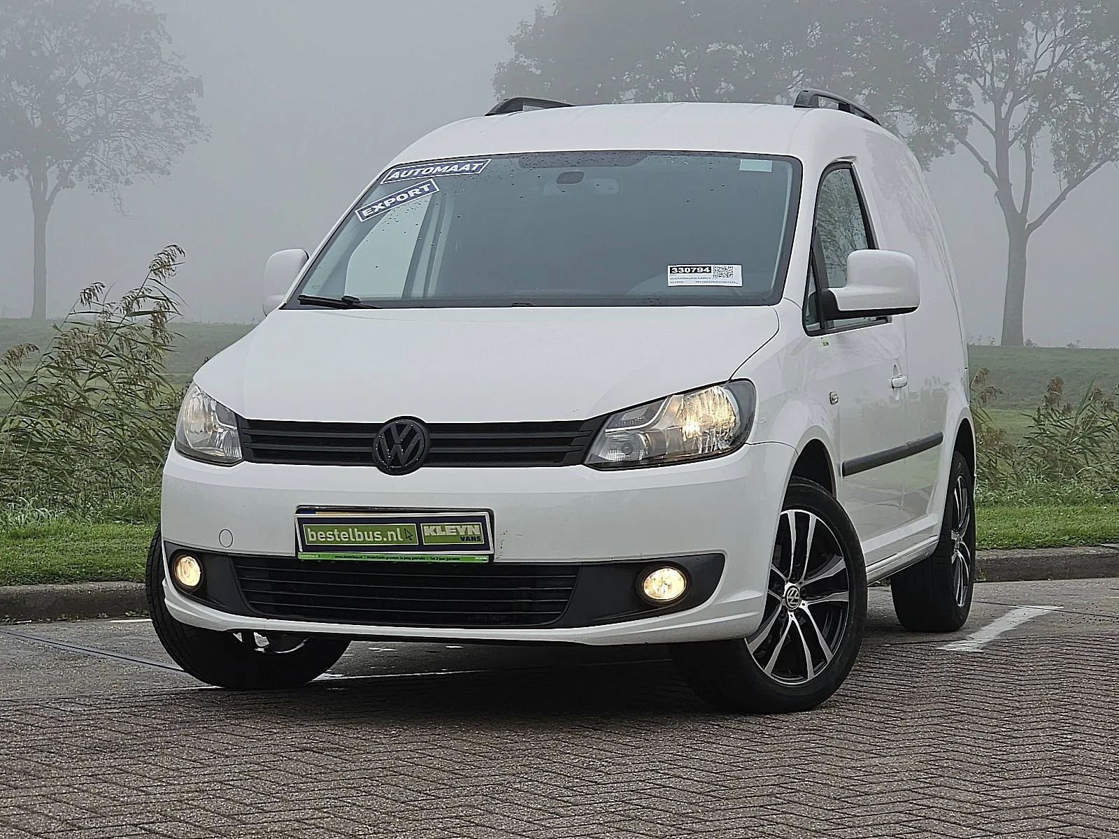 Volkswagen Caddy (2013) — foto 1
