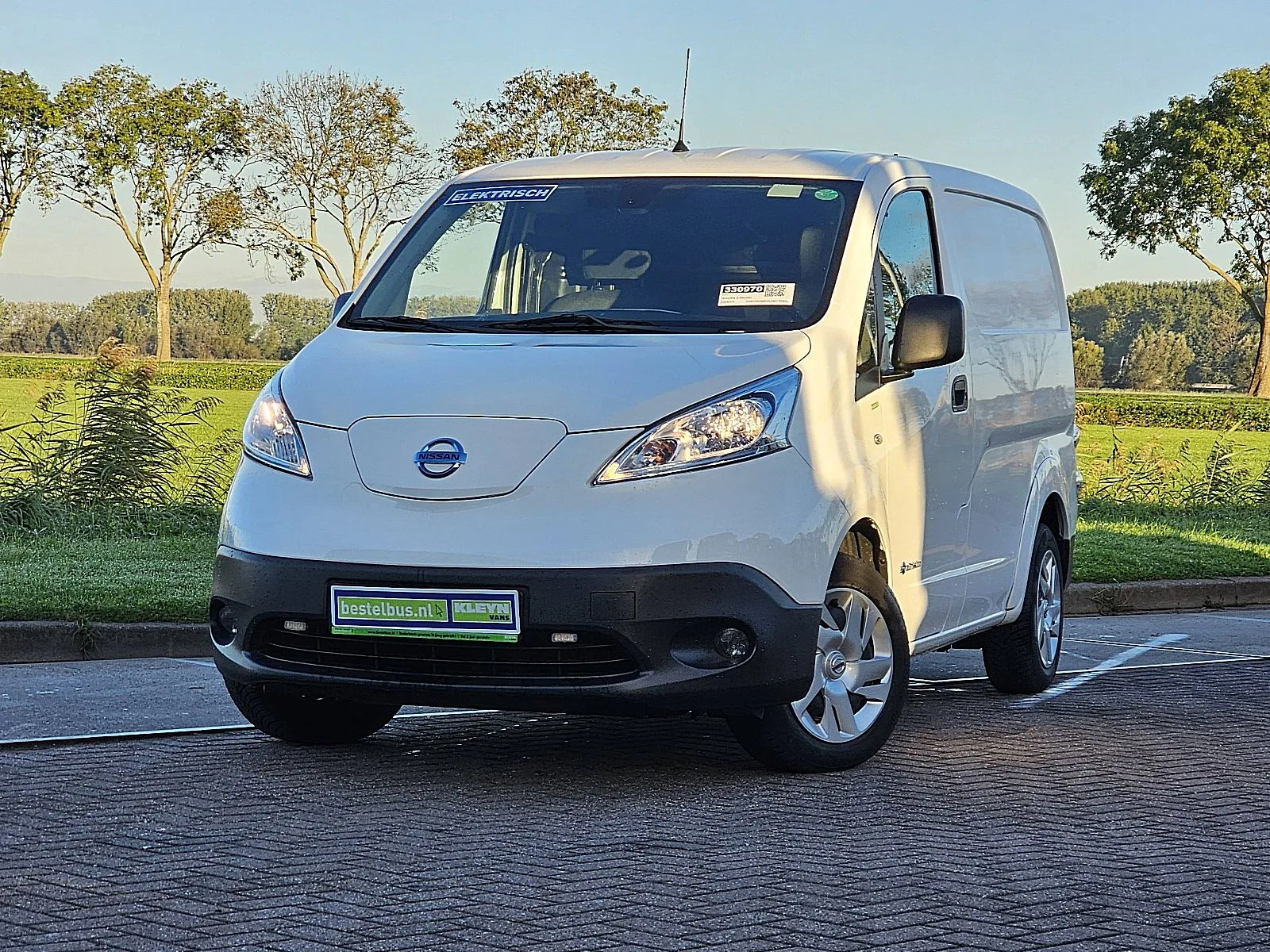 Nissan Nv (2020) — foto 1